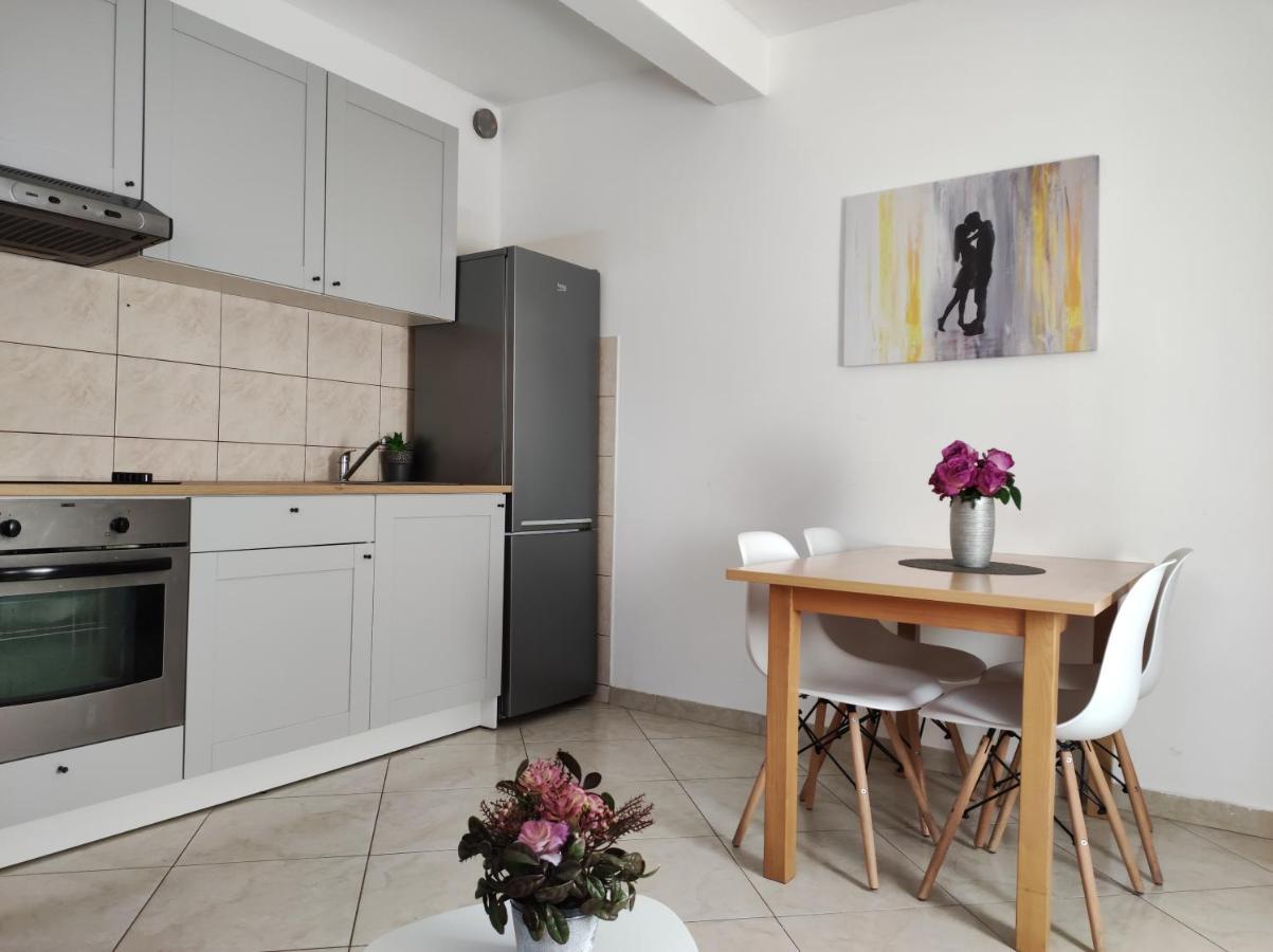 Cozy Apartment In Split In Nice Quiet Neighborhood Экстерьер фото